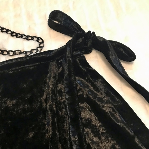 SMALL BLACK VELVET WRAP MINI SKIRT - Picture 7 of 12